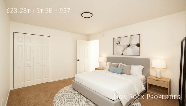 Building Photo - 623 28th St SE