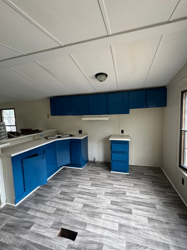 Building Photo - 4428 Dorsey Dr