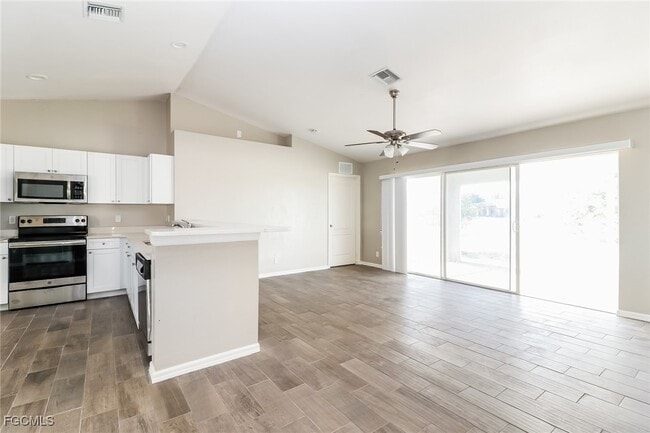 Building Photo - 1713 NW 12th St