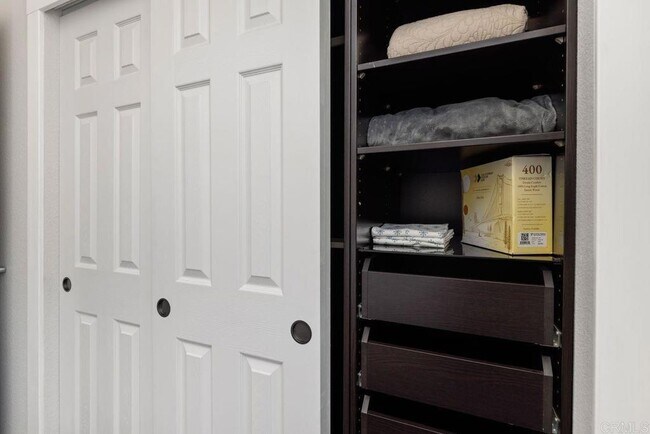 Building Photo - 1240 India St