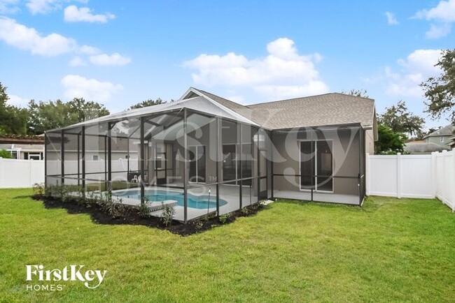 Building Photo - 4527 Gentrice Dr