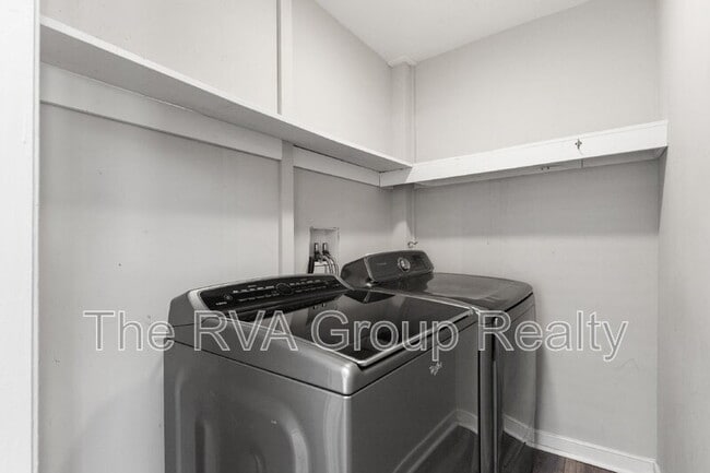 Building Photo - 1317 N 22nd St