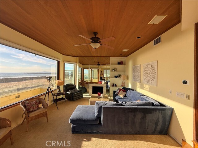 Building Photo - 72 Surfside Ave.