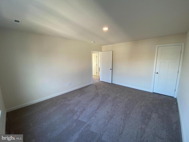 Building Photo - 316 3rd St