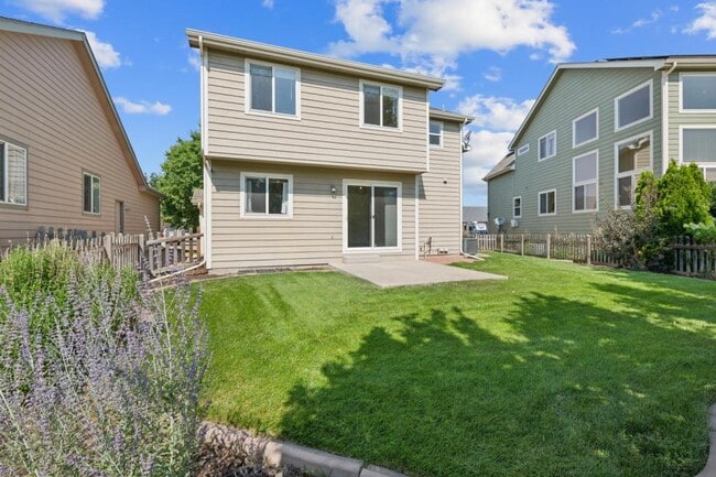 Building Photo - 940 Durum Ct