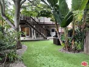 Building Photo - 1019 Camino Real