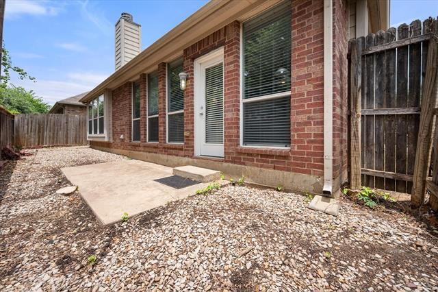 Building Photo - 4208 Glen Garden Dr