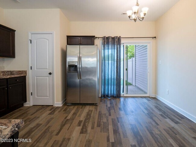 Building Photo - 506 Justice Farm Dr