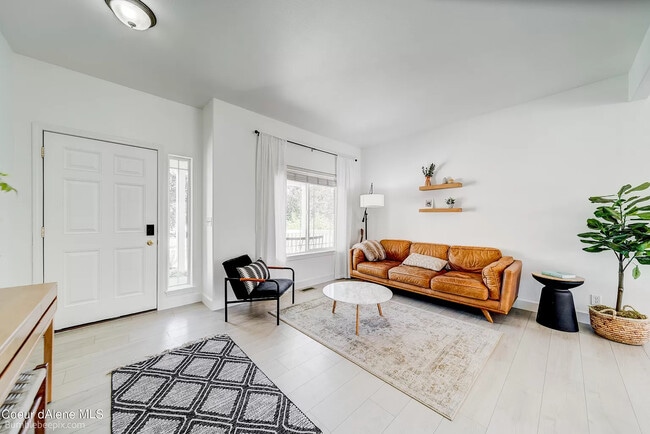Building Photo - 2766 W Loire Dr