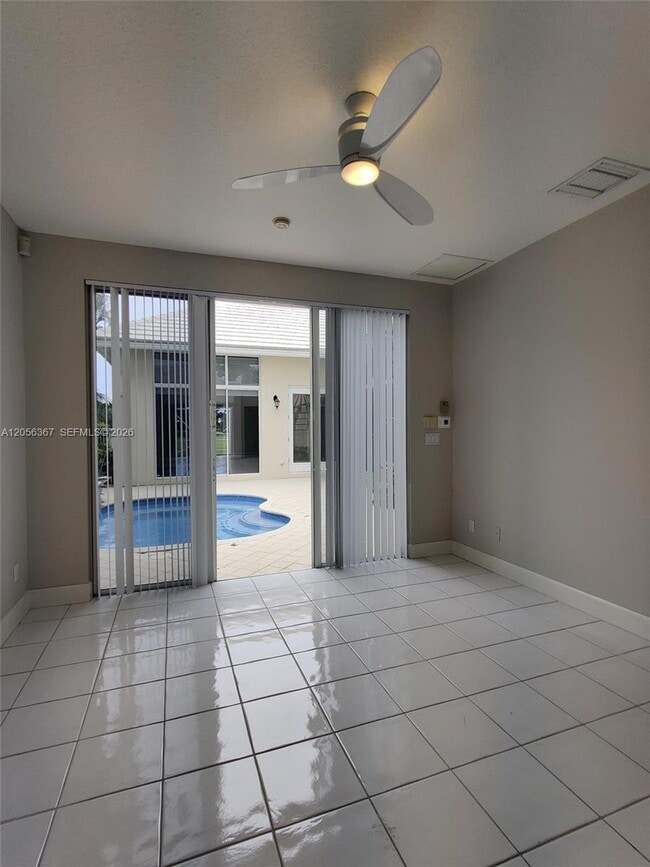 Building Photo - 17276 Bermuda Village Dr