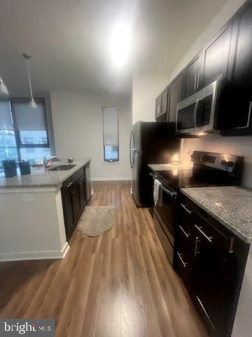 Building Photo - 401 Race St