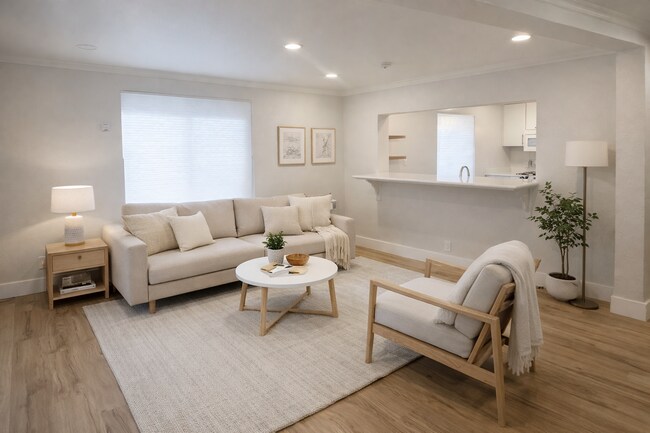 Building Photo - 927 Stewart St