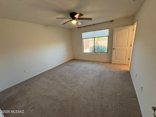 Building Photo - 9306 N Agave Gold Rd