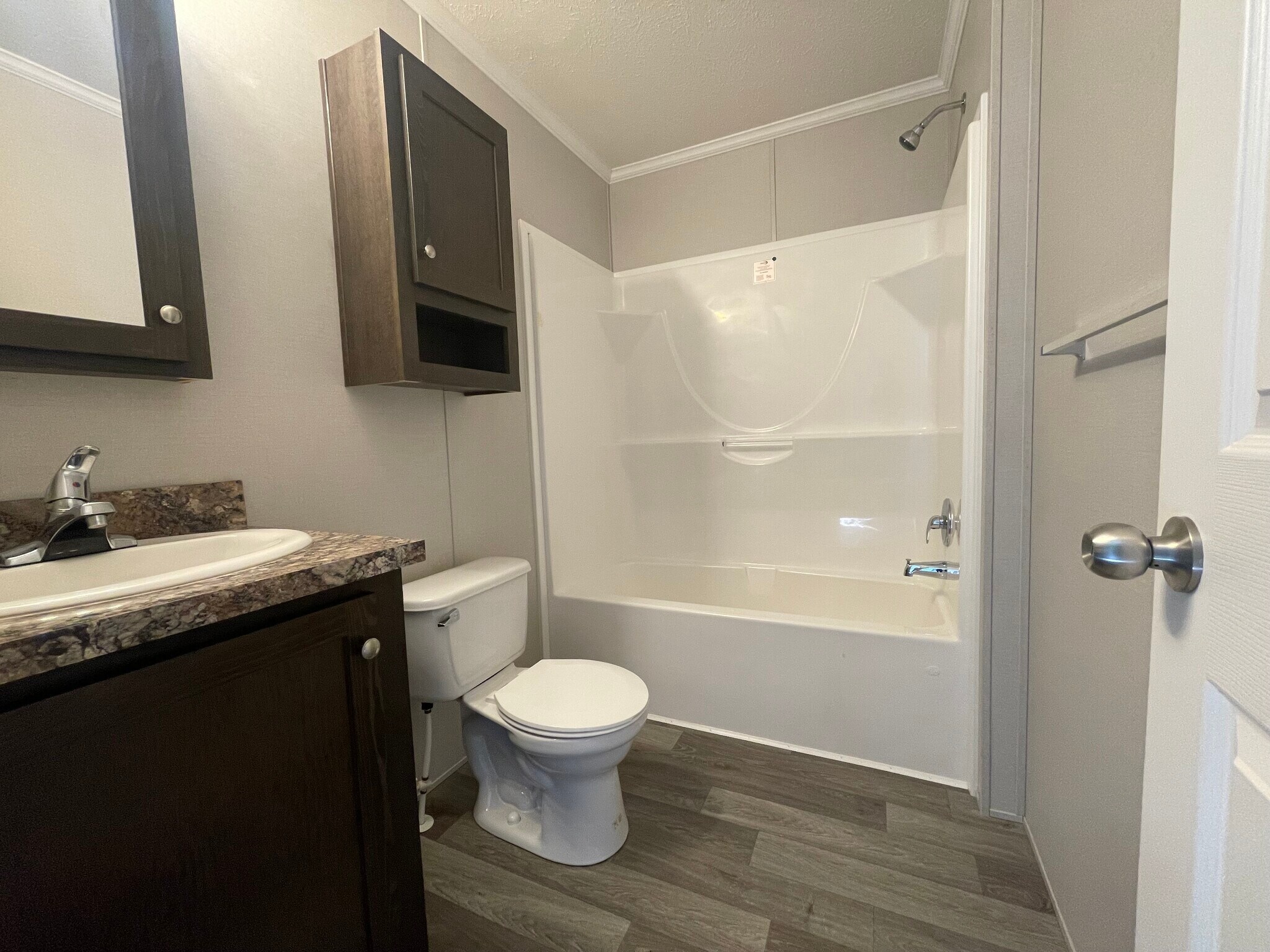 Building Photo - 15864 Marentette Dr