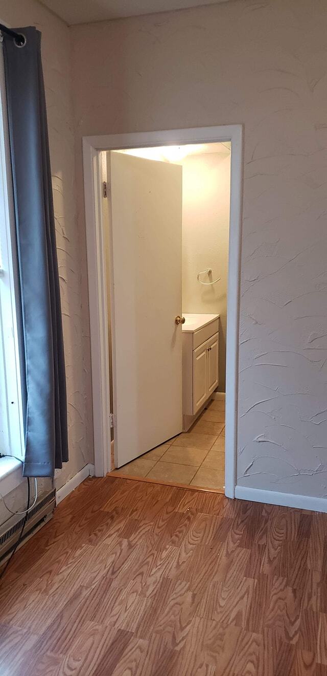 Building Photo - 418 N Main St