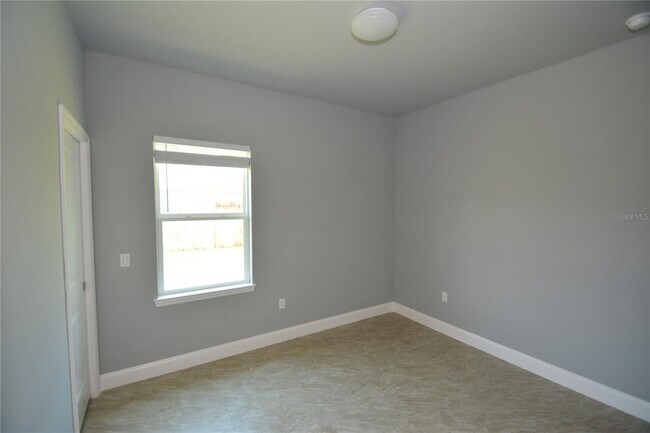 Building Photo - 1 Pontiac Ln