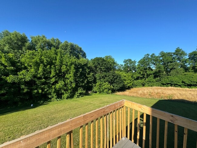 Building Photo - 4 Bed 3 Bath Updated Home In Lititz