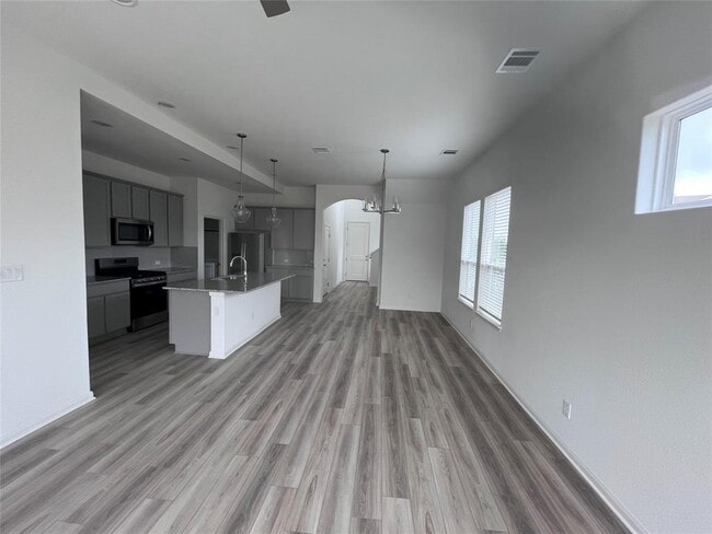 Building Photo - 8519 Sommery Ln
