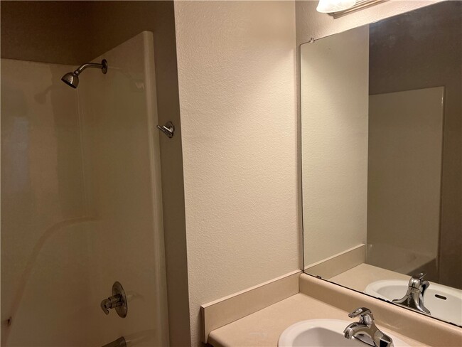 Building Photo - 2156 Kristy Ln