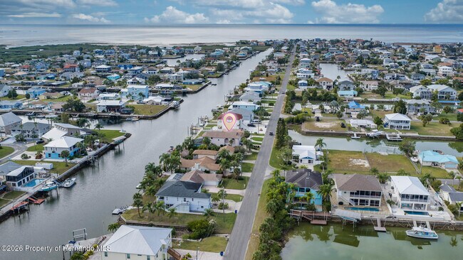 Building Photo - 3476 Gulfview Dr