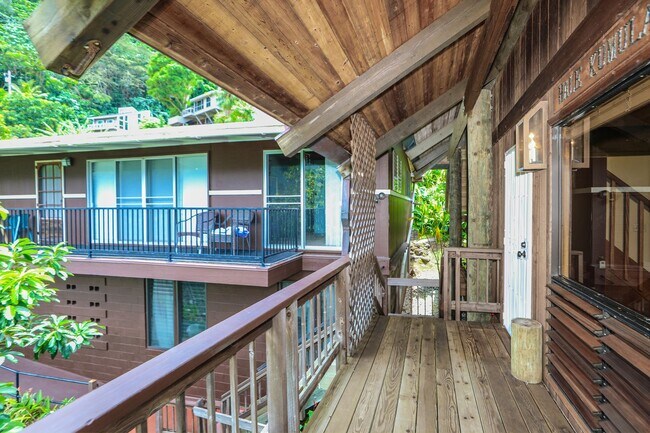 Building Photo - 3368A Anoai Pl