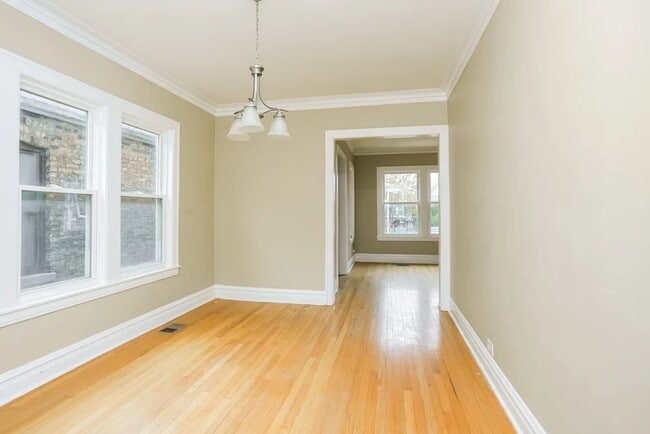 Building Photo - 4541 W Altgeld St