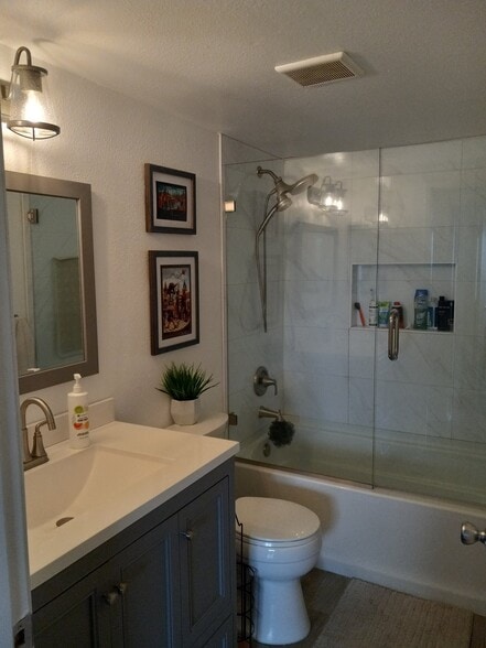 Building Photo - 4238 Vista Panorama Way