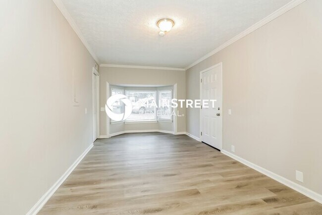 Building Photo - 4 Bedroom Pet-Friendly Home in Antioch, TN with Main Street Renewal