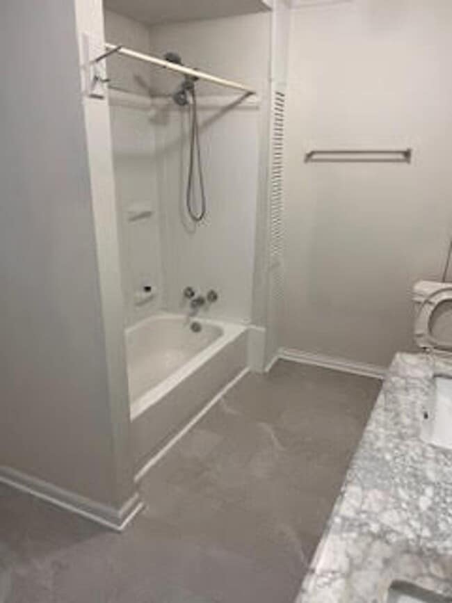 Building Photo - Just minutes away from IUPUI's campus and downtown,