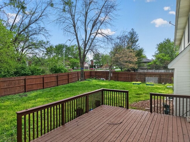 Building Photo - Spacious 4BR House in Columbia