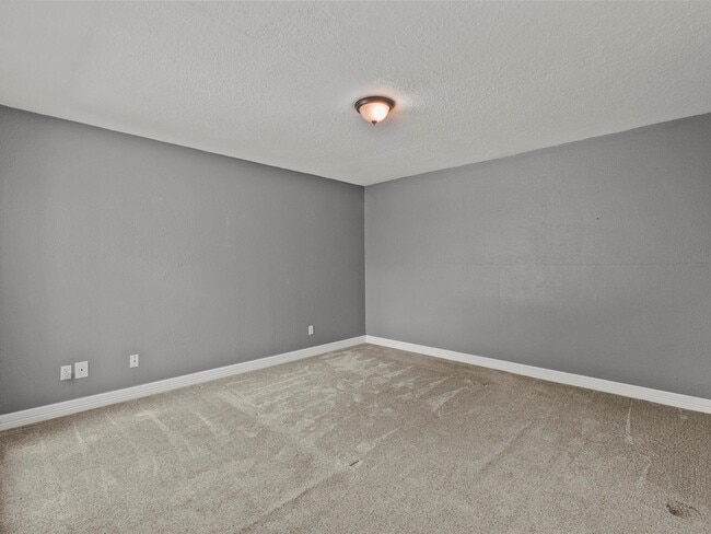 Building Photo - 11731 Flushing Meadows Dr