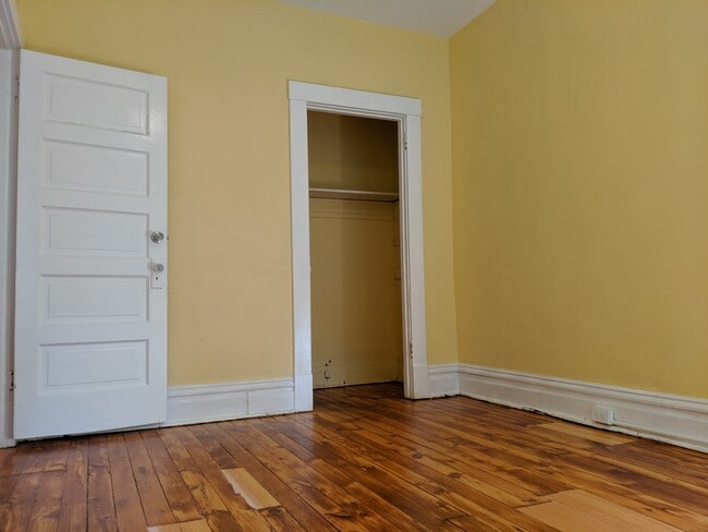 Building Photo - 4109 Haldane St