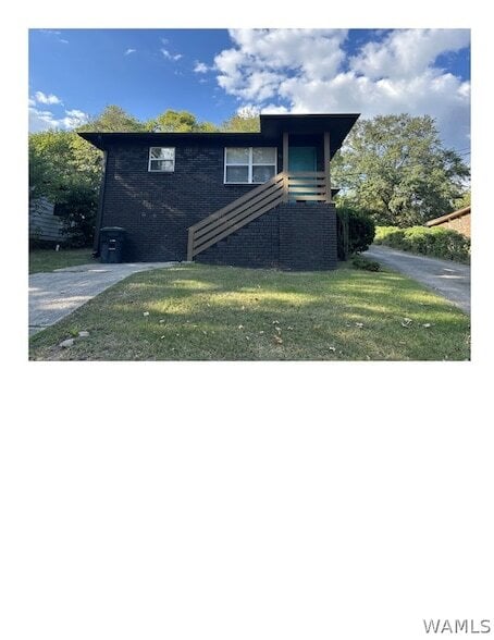 Building Photo - 2936 42nd Ave N