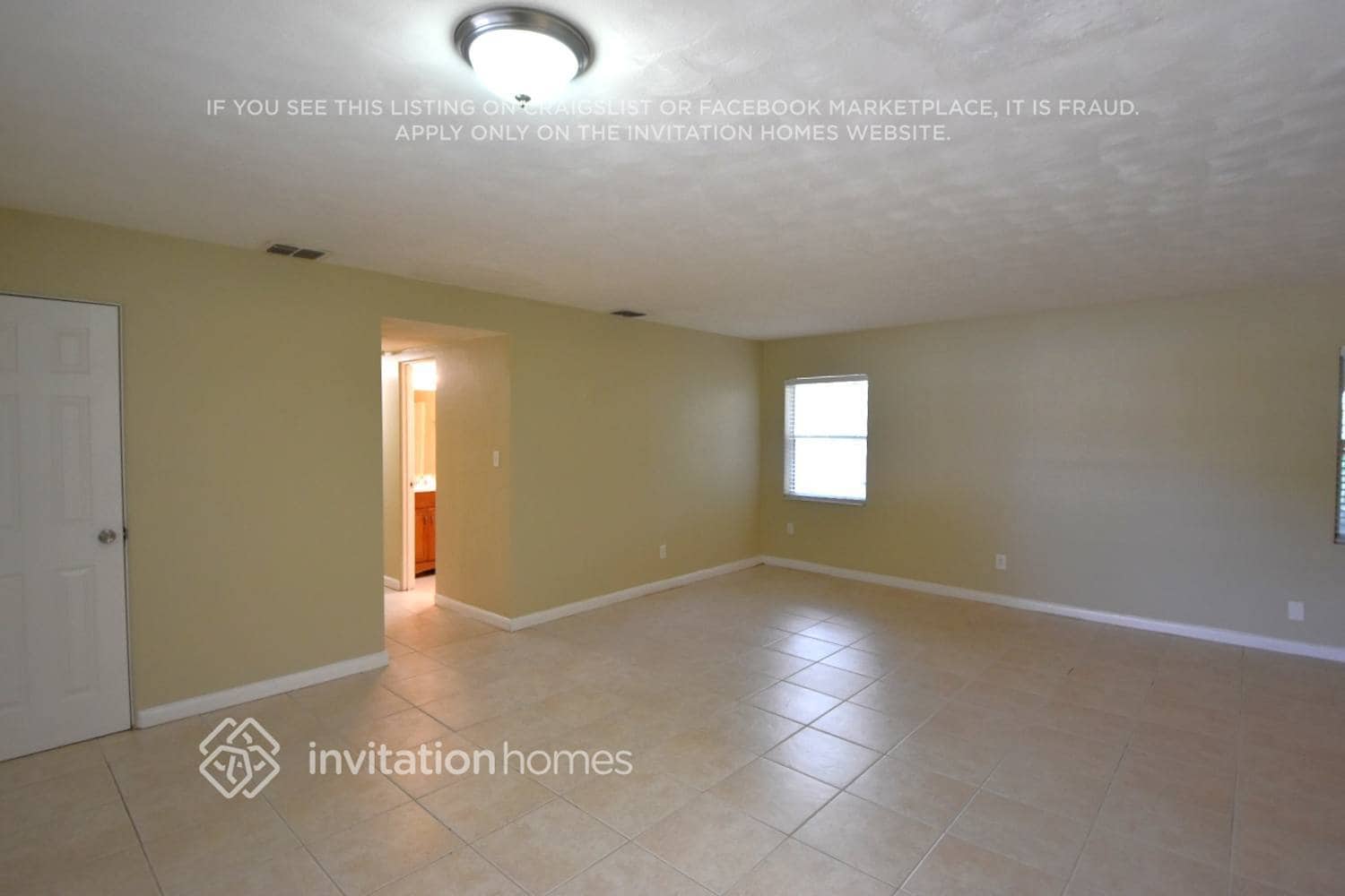 Building Photo - 1305 Viburnum Ln