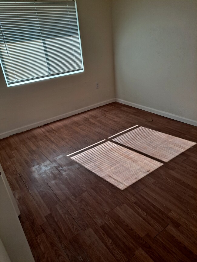 Building Photo - Block 11 Lot 12