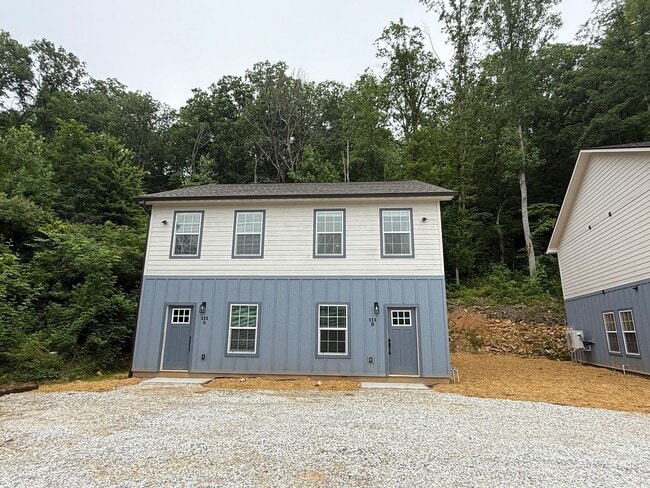 Building Photo - Newly Built 2 Bedroom 2.5 Bath