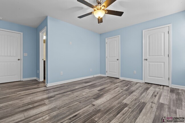 Building Photo - 111 High Hope Ln