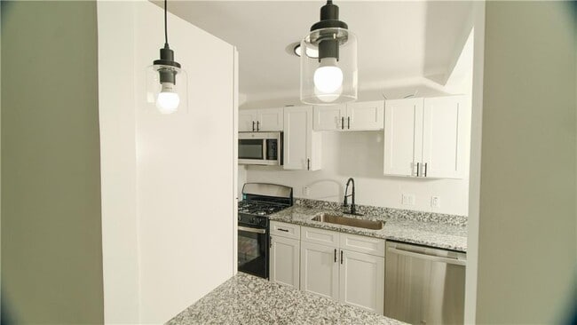 Building Photo - 4589 Orchid Dr