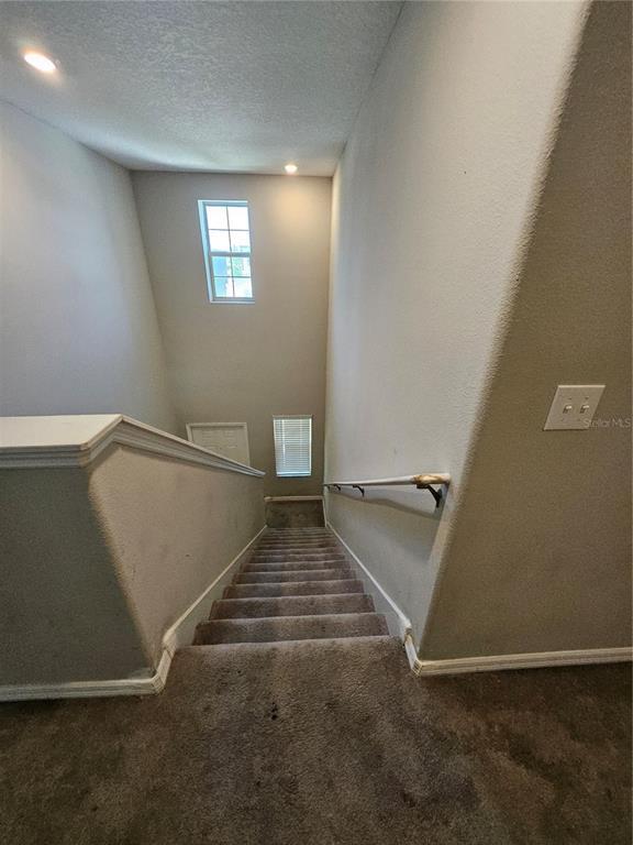 Building Photo - 7511 Samuel Ivy Dr