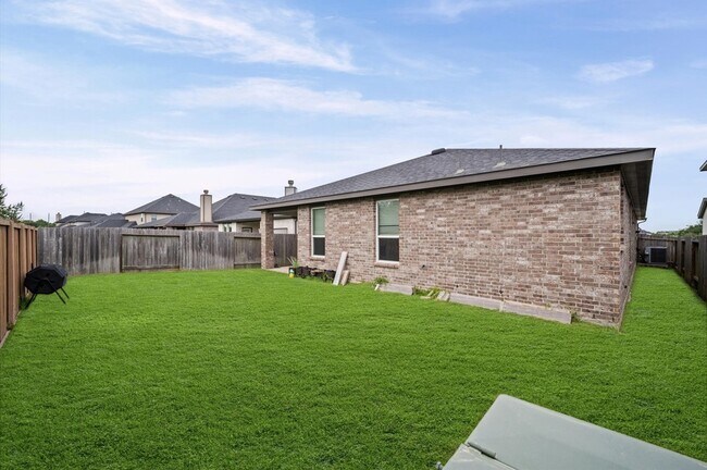 Building Photo - 3042 Schultz Manor Ln