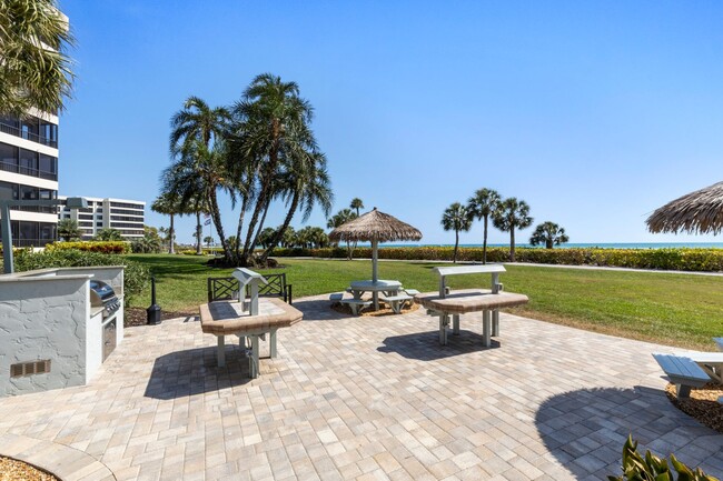 Building Photo - SEASONAL INCREDIBLE SOUTHWESTERN GULF VIEW...