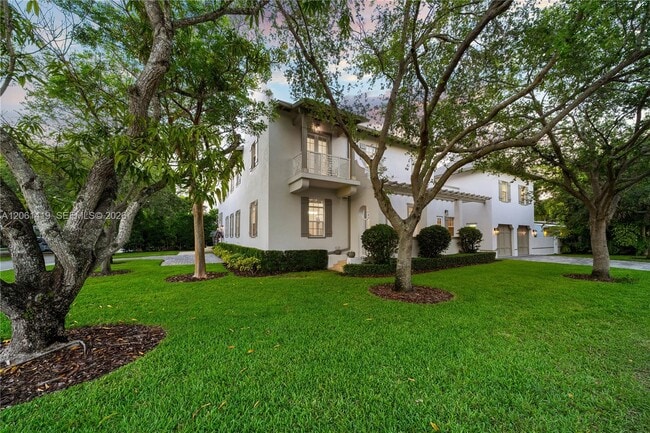 Building Photo - 7745 SW 54th Ave