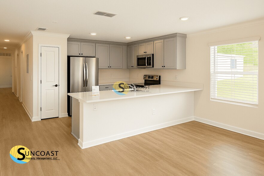 Building Photo - 5669 George Ct