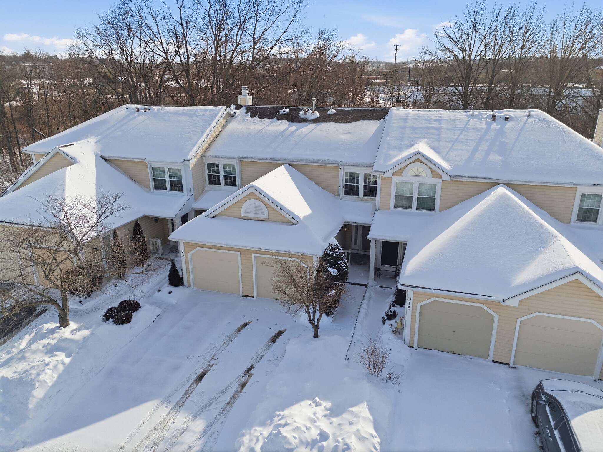 Building Photo - 217 Clearbrook Ct