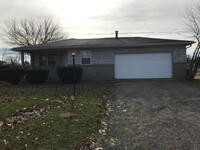 Building Photo - Washington Twp - 3 bedroom ranch