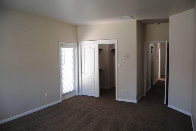 Building Photo - 11130 Dawson Falls Ave