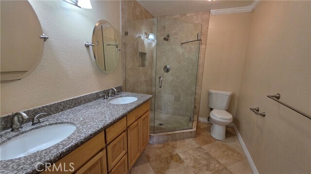 Building Photo - 2561 Gonzaga Ln
