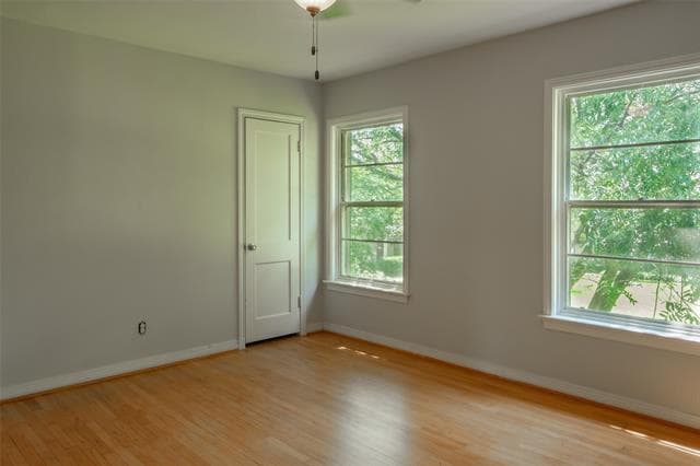 Building Photo - 6438 Bordeaux Ave