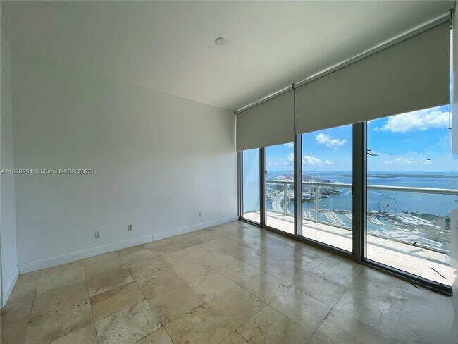 Building Photo - 888 Biscayne Blvd