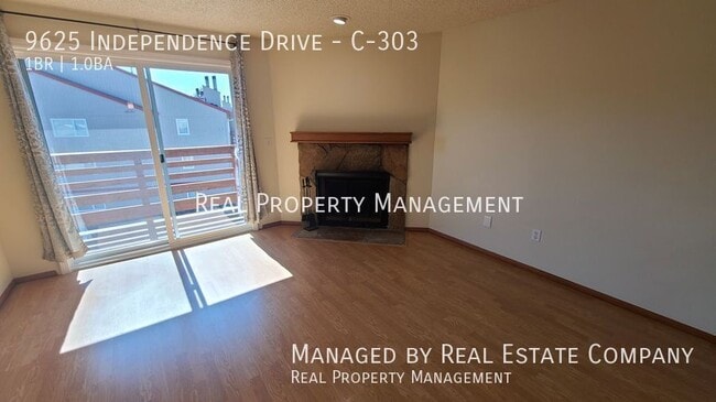 Building Photo - 9625 Independence Dr